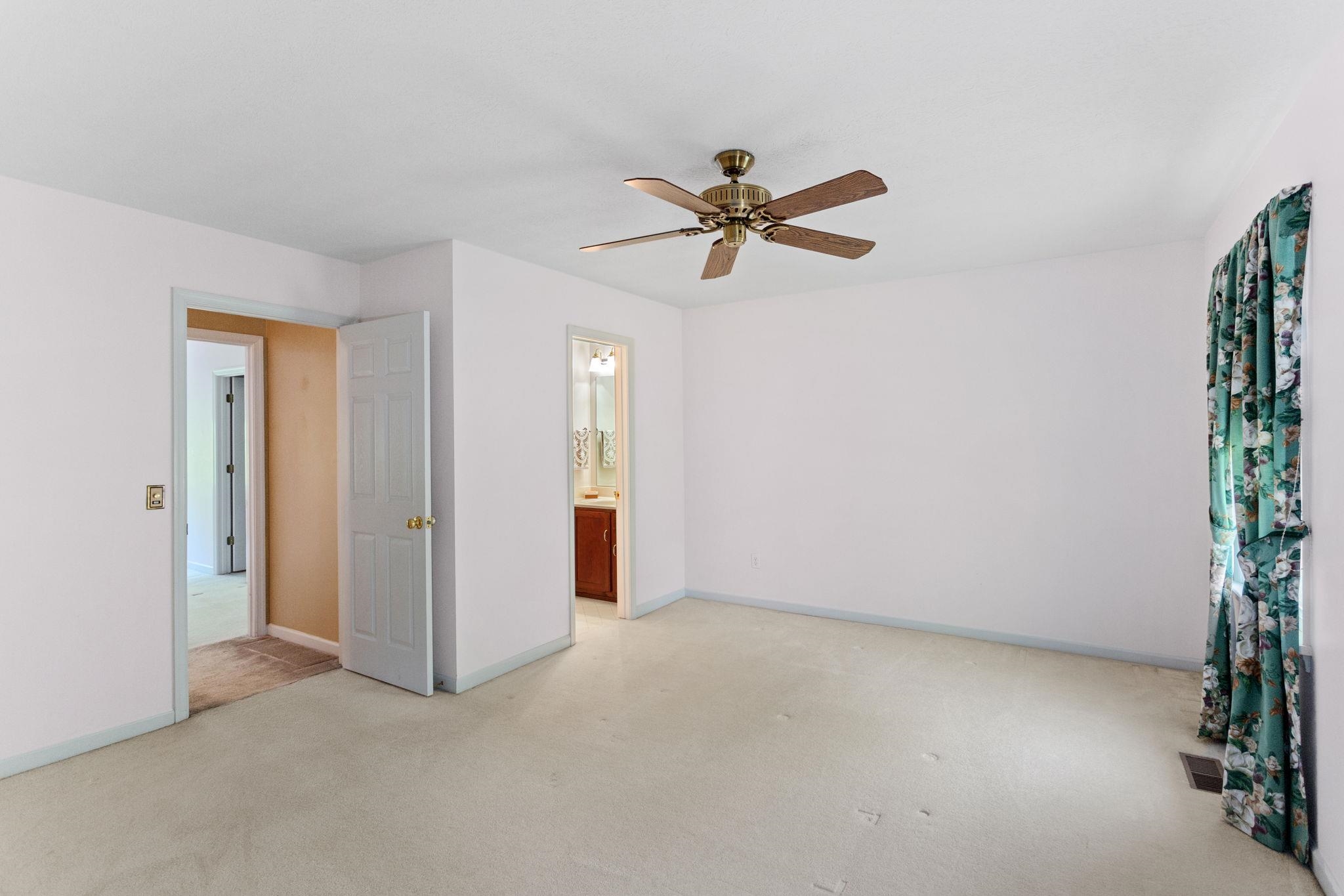 187 EMERALD DR, HARRISONBURG, Virginia 22801, 2 Bedrooms Bedrooms, ,2 BathroomsBathrooms,Residential,187 EMERALD DR,676752 MLS # 676752