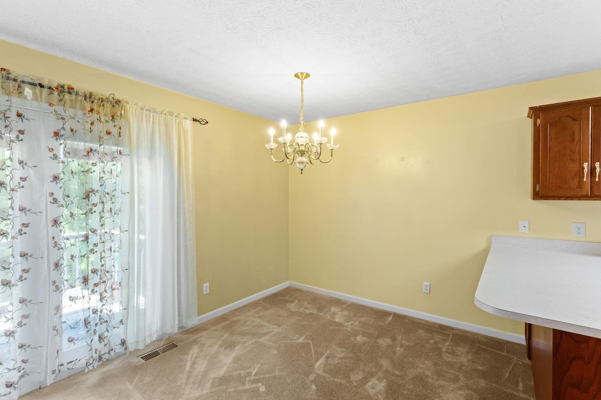 187 EMERALD DR, HARRISONBURG, Virginia 22801, 2 Bedrooms Bedrooms, ,2 BathroomsBathrooms,Residential,187 EMERALD DR,676752 MLS # 676752