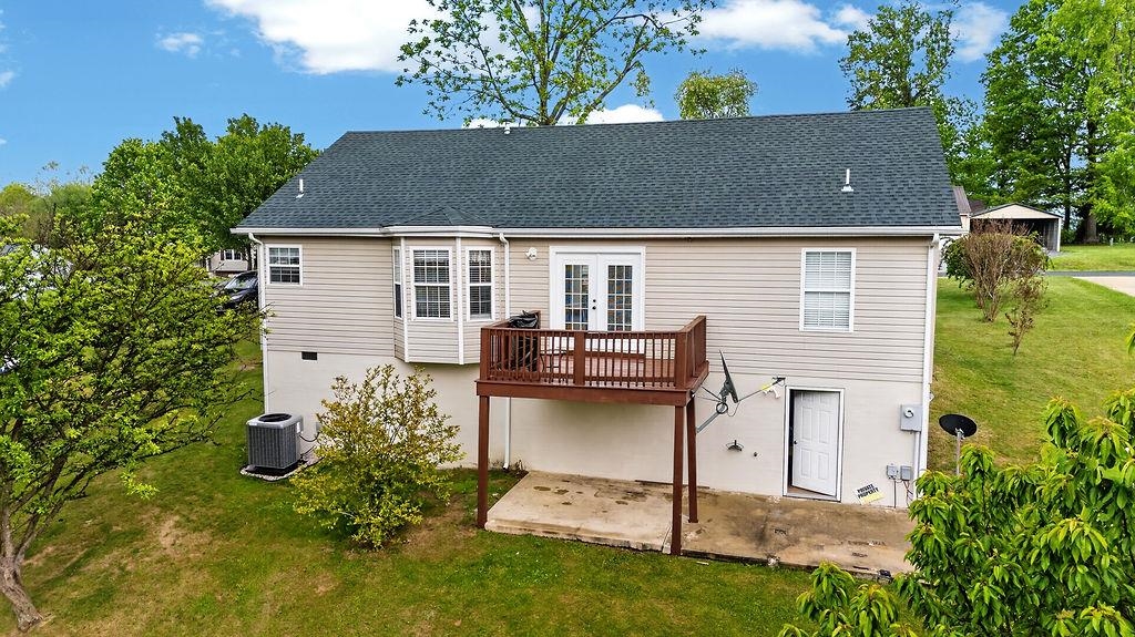 165 FAIRMONT DR, STAUNTON, Virginia 24401, 3 Bedrooms Bedrooms, ,2 BathroomsBathrooms,Residential,165 FAIRMONT DR,676754 MLS # 676754