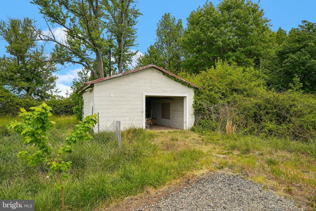 6305 PATRIOT HWY, SPOTSYLVANIA, Virginia 22551, ,Land,6305 PATRIOT HWY,VASP2041564 MLS # VASP2041564 6305 PATRIOT HWY, SPOTSYLVANIA, Virginia 22551, ,Land,6305 PATRIOT HWY,VASP2041564 MLS # VASP2041564
