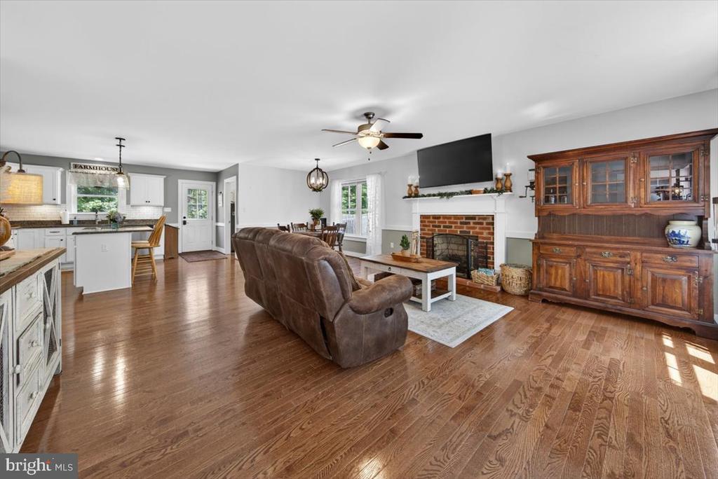 844 MANCHESTER RD, BUMPASS, Virginia 23024, 3 Bedrooms Bedrooms, ,2 BathroomsBathrooms,Residential,844 MANCHESTER RD,VALA2009764 MLS # VALA2009764