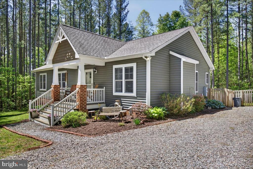 844 MANCHESTER RD, BUMPASS, Virginia 23024, 3 Bedrooms Bedrooms, ,2 BathroomsBathrooms,Residential,844 MANCHESTER RD,VALA2009764 MLS # VALA2009764