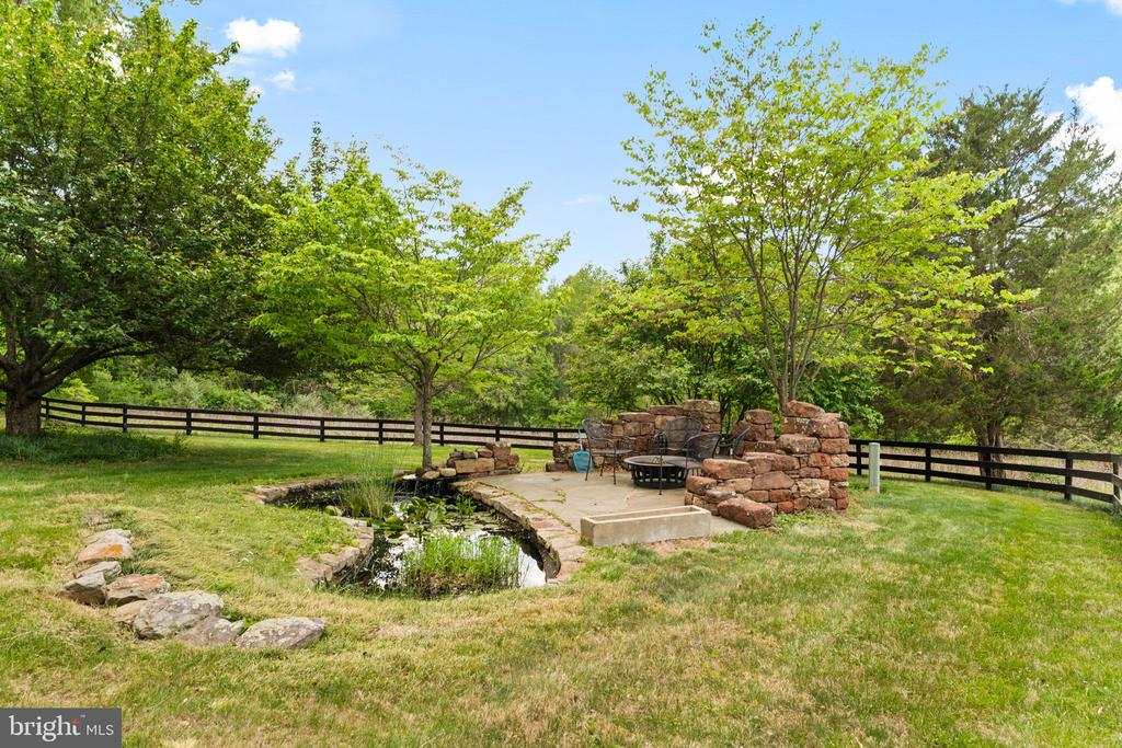 324 N BLUE RIDGE TPKE, MADISON, Virginia 22727, 5 Bedrooms Bedrooms, ,2 BathroomsBathrooms,Residential,324 N BLUE RIDGE TPKE,VAMA2002730 MLS # VAMA2002730
