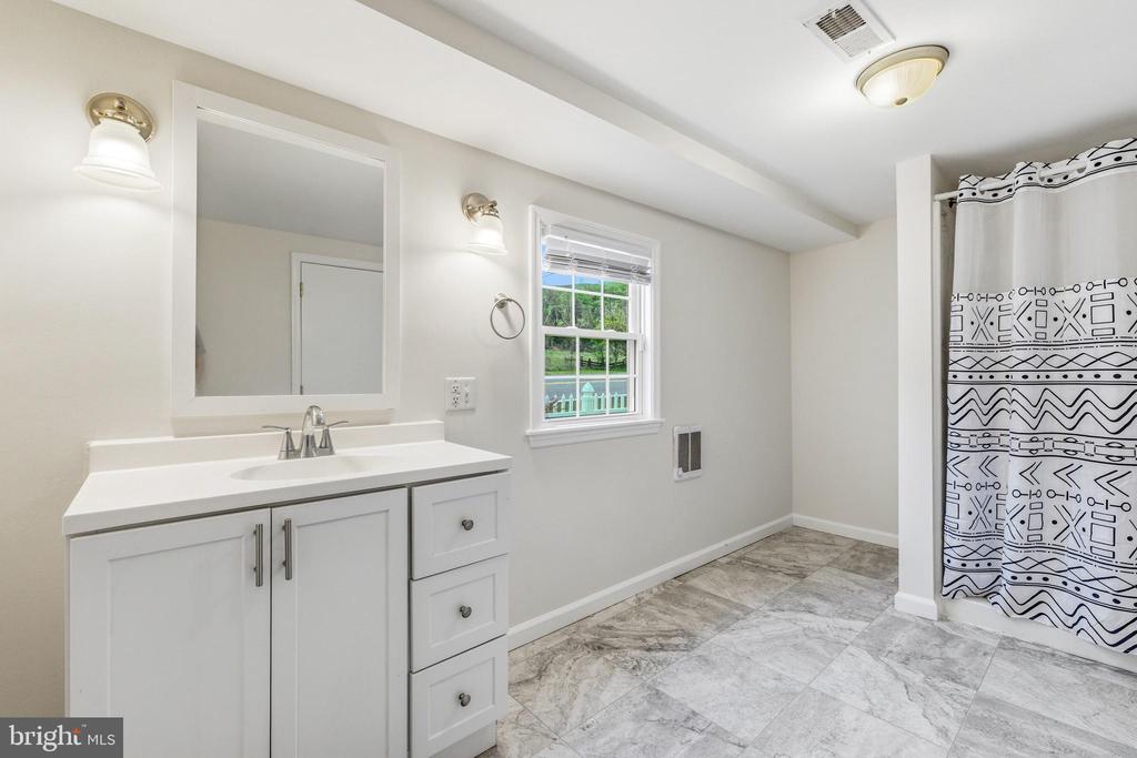 4159 U.S. HIGHWAY 340, STANLEY, Virginia 22851, 4 Bedrooms Bedrooms, ,2 BathroomsBathrooms,Residential,4159 U.S. HIGHWAY 340,VAPA2006328 MLS # VAPA2006328