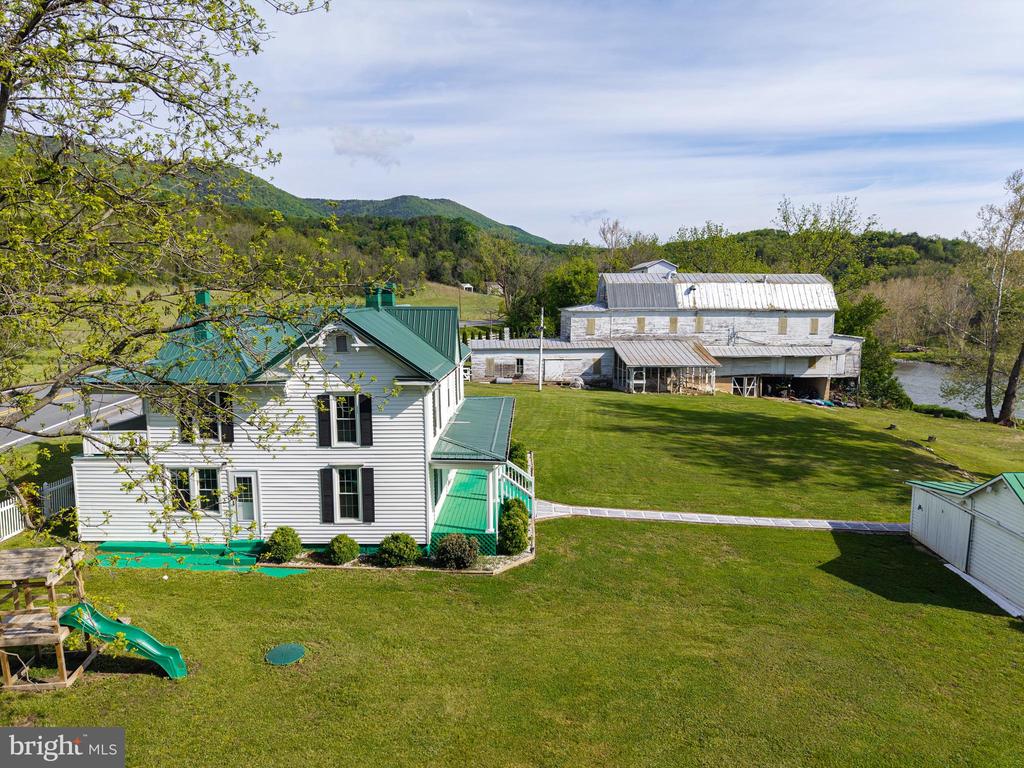 4159 U.S. HIGHWAY 340, STANLEY, Virginia 22851, 4 Bedrooms Bedrooms, ,2 BathroomsBathrooms,Residential,4159 U.S. HIGHWAY 340,VAPA2006328 MLS # VAPA2006328