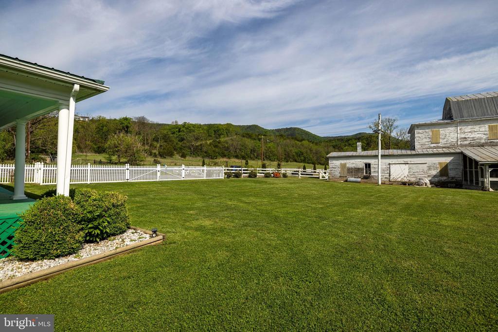 4159 U.S. HIGHWAY 340, STANLEY, Virginia 22851, 4 Bedrooms Bedrooms, ,2 BathroomsBathrooms,Residential,4159 U.S. HIGHWAY 340,VAPA2006328 MLS # VAPA2006328