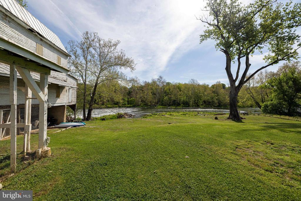 4159 U.S. HIGHWAY 340, STANLEY, Virginia 22851, 4 Bedrooms Bedrooms, ,2 BathroomsBathrooms,Residential,4159 U.S. HIGHWAY 340,VAPA2006328 MLS # VAPA2006328