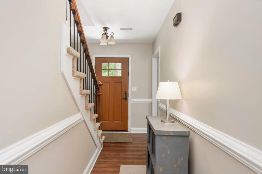 8030 SINGING WOOD LN, SPOTSYLVANIA, Virginia 22553, 4 Bedrooms Bedrooms, ,3 BathroomsBathrooms,Residential,8030 SINGING WOOD LN,VASP2041604 MLS # VASP2041604