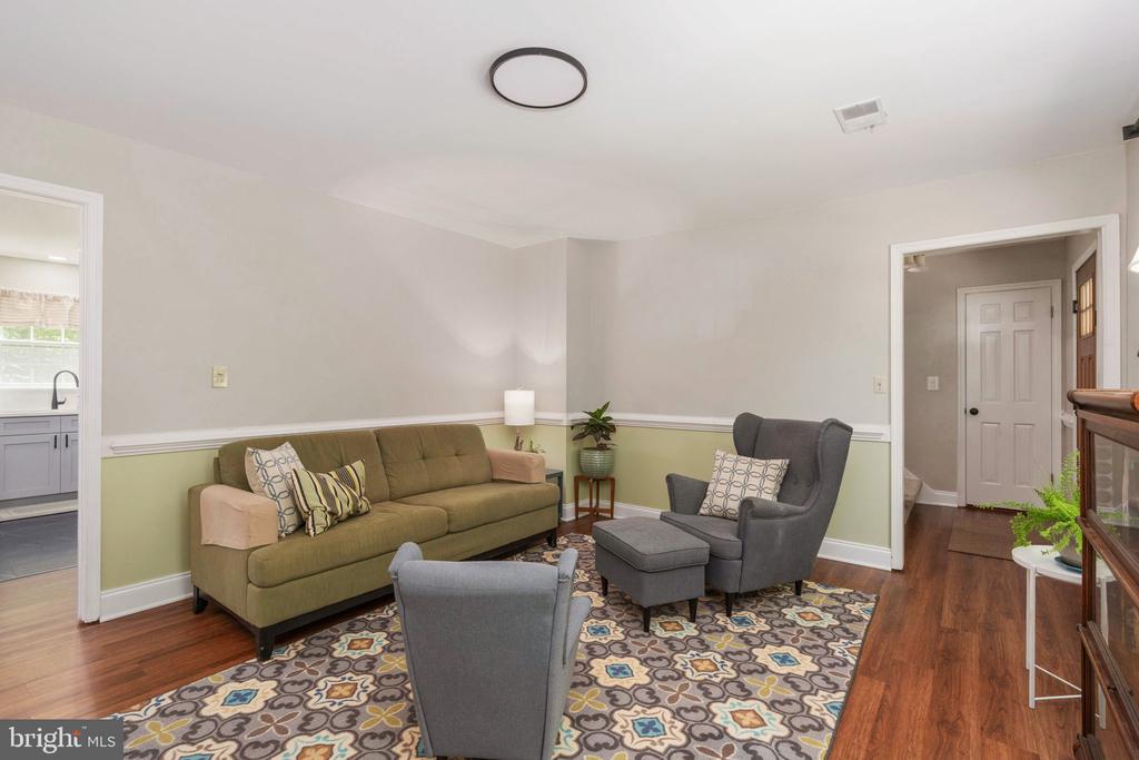 8030 SINGING WOOD LN, SPOTSYLVANIA, Virginia 22553, 4 Bedrooms Bedrooms, ,3 BathroomsBathrooms,Residential,8030 SINGING WOOD LN,VASP2041604 MLS # VASP2041604