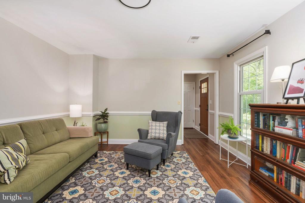 8030 SINGING WOOD LN, SPOTSYLVANIA, Virginia 22553, 4 Bedrooms Bedrooms, ,3 BathroomsBathrooms,Residential,8030 SINGING WOOD LN,VASP2041604 MLS # VASP2041604