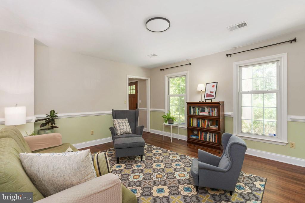 8030 SINGING WOOD LN, SPOTSYLVANIA, Virginia 22553, 4 Bedrooms Bedrooms, ,3 BathroomsBathrooms,Residential,8030 SINGING WOOD LN,VASP2041604 MLS # VASP2041604