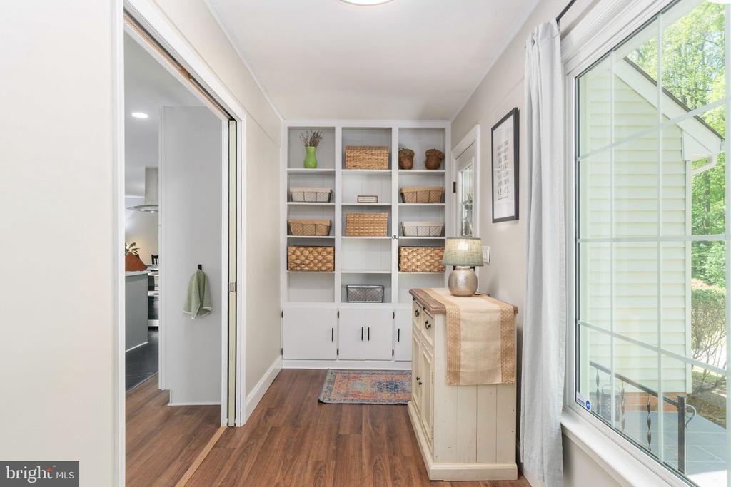 8030 SINGING WOOD LN, SPOTSYLVANIA, Virginia 22553, 4 Bedrooms Bedrooms, ,3 BathroomsBathrooms,Residential,8030 SINGING WOOD LN,VASP2041604 MLS # VASP2041604