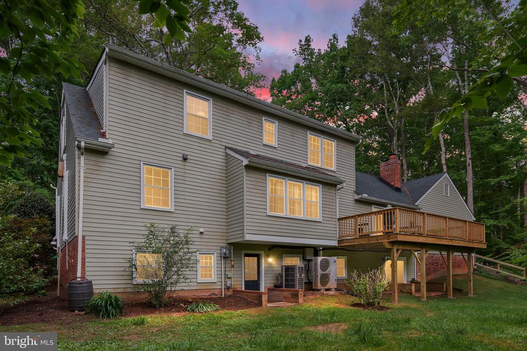 8030 SINGING WOOD LN, SPOTSYLVANIA, Virginia 22553, 4 Bedrooms Bedrooms, ,3 BathroomsBathrooms,Residential,8030 SINGING WOOD LN,VASP2041604 MLS # VASP2041604