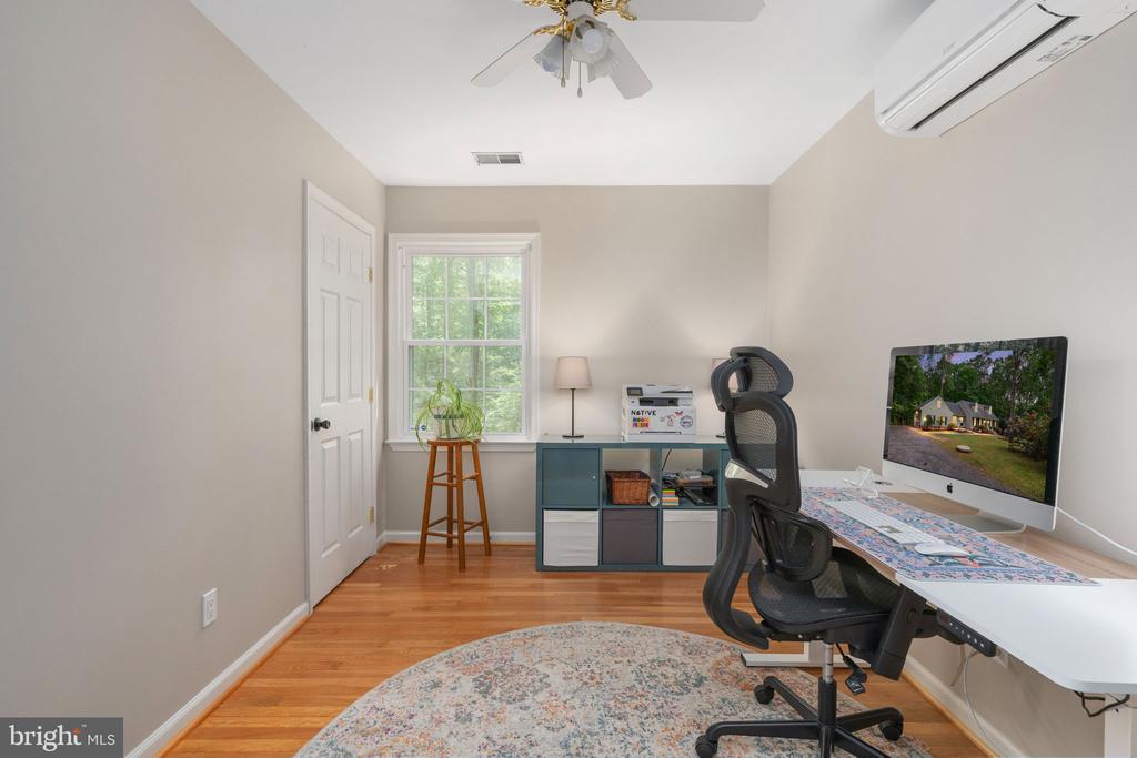 8030 SINGING WOOD LN, SPOTSYLVANIA, Virginia 22553, 4 Bedrooms Bedrooms, ,3 BathroomsBathrooms,Residential,8030 SINGING WOOD LN,VASP2041604 MLS # VASP2041604