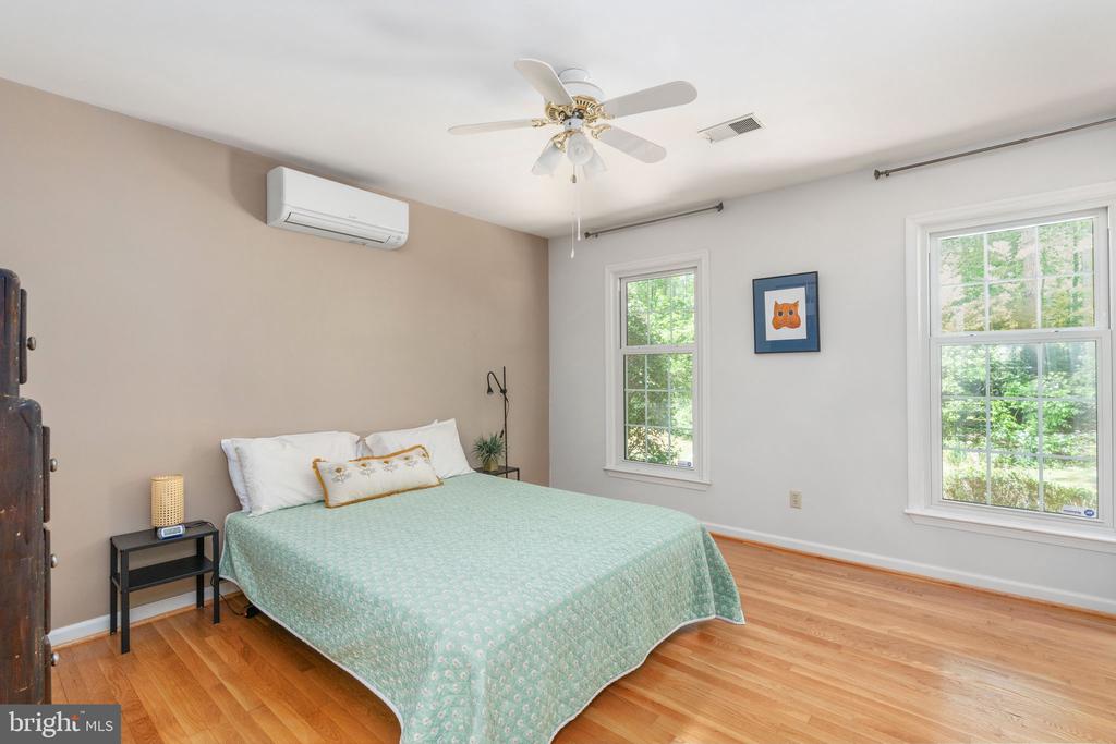8030 SINGING WOOD LN, SPOTSYLVANIA, Virginia 22553, 4 Bedrooms Bedrooms, ,3 BathroomsBathrooms,Residential,8030 SINGING WOOD LN,VASP2041604 MLS # VASP2041604