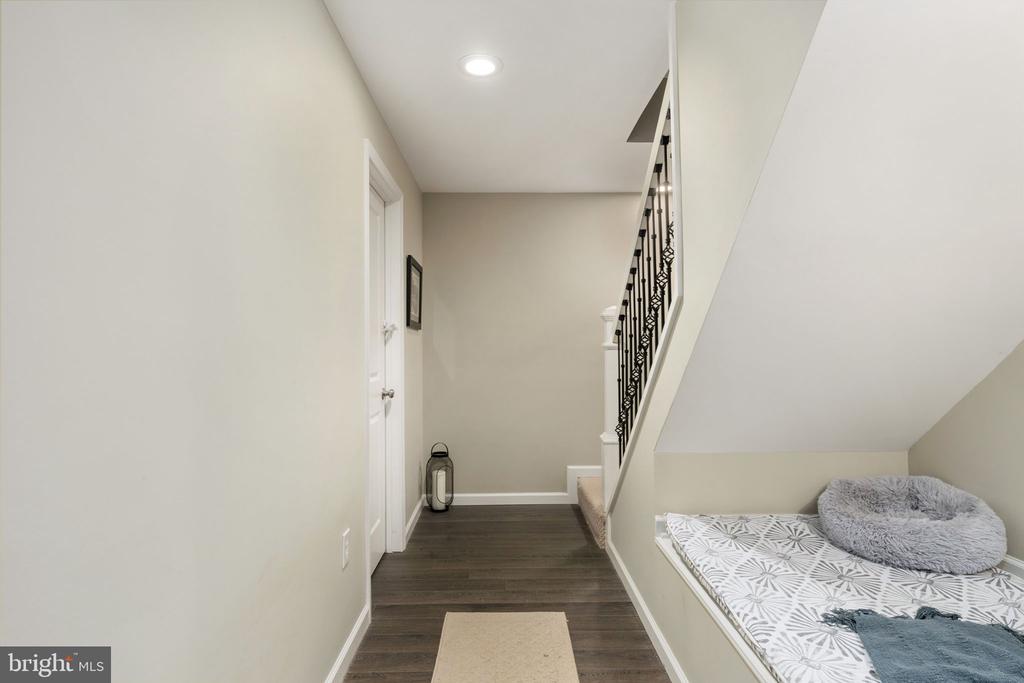 8030 SINGING WOOD LN, SPOTSYLVANIA, Virginia 22553, 4 Bedrooms Bedrooms, ,3 BathroomsBathrooms,Residential,8030 SINGING WOOD LN,VASP2041604 MLS # VASP2041604