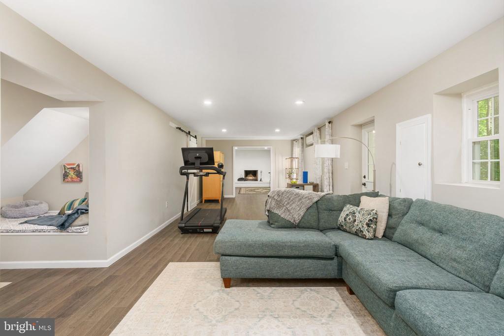 8030 SINGING WOOD LN, SPOTSYLVANIA, Virginia 22553, 4 Bedrooms Bedrooms, ,3 BathroomsBathrooms,Residential,8030 SINGING WOOD LN,VASP2041604 MLS # VASP2041604