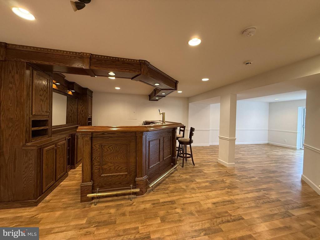 163 FALLEN LEAF CT, WARRENTON, Virginia 20186, 5 Bedrooms Bedrooms, ,3 BathroomsBathrooms,Residential,163 FALLEN LEAF CT,VAFQ2021904 MLS # VAFQ2021904