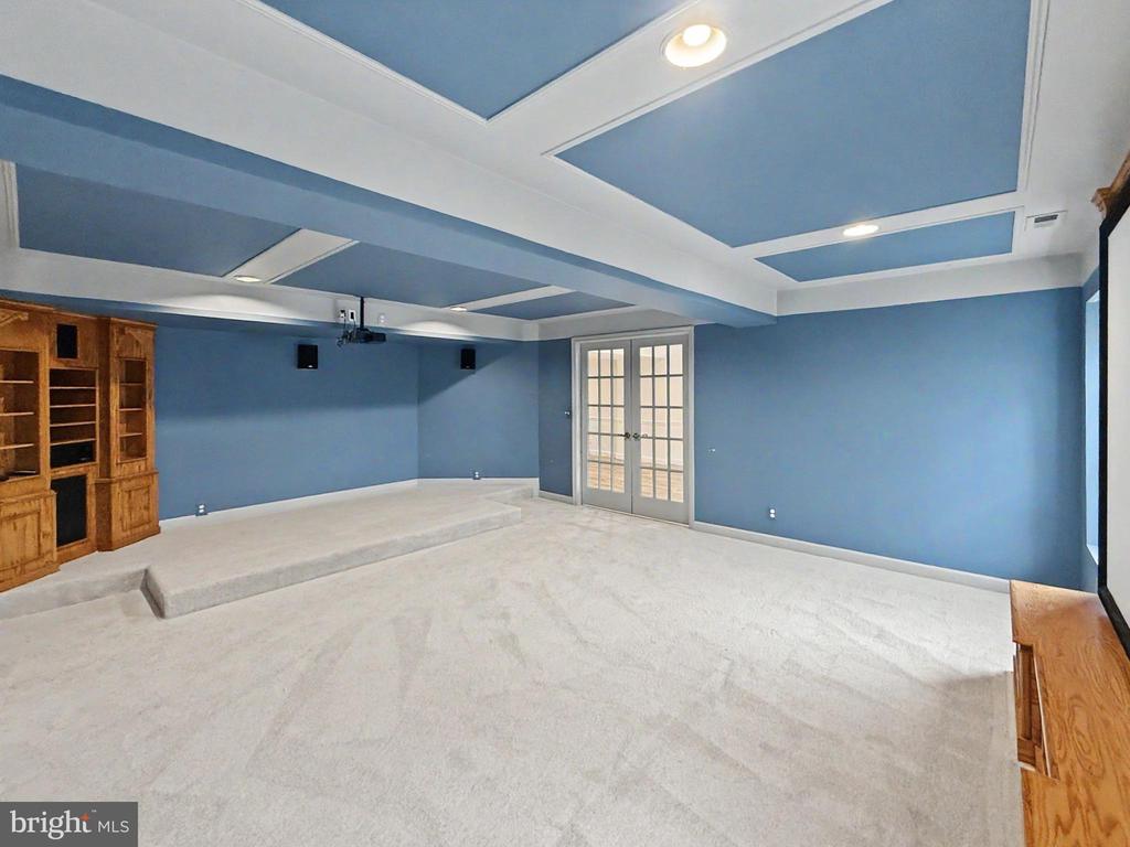 163 FALLEN LEAF CT, WARRENTON, Virginia 20186, 5 Bedrooms Bedrooms, ,3 BathroomsBathrooms,Residential,163 FALLEN LEAF CT,VAFQ2021904 MLS # VAFQ2021904