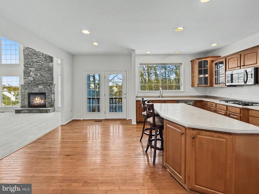 163 FALLEN LEAF CT, WARRENTON, Virginia 20186, 5 Bedrooms Bedrooms, ,3 BathroomsBathrooms,Residential,163 FALLEN LEAF CT,VAFQ2021904 MLS # VAFQ2021904