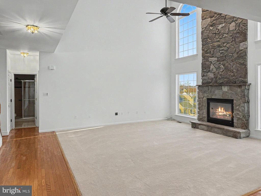 163 FALLEN LEAF CT, WARRENTON, Virginia 20186, 5 Bedrooms Bedrooms, ,3 BathroomsBathrooms,Residential,163 FALLEN LEAF CT,VAFQ2021904 MLS # VAFQ2021904