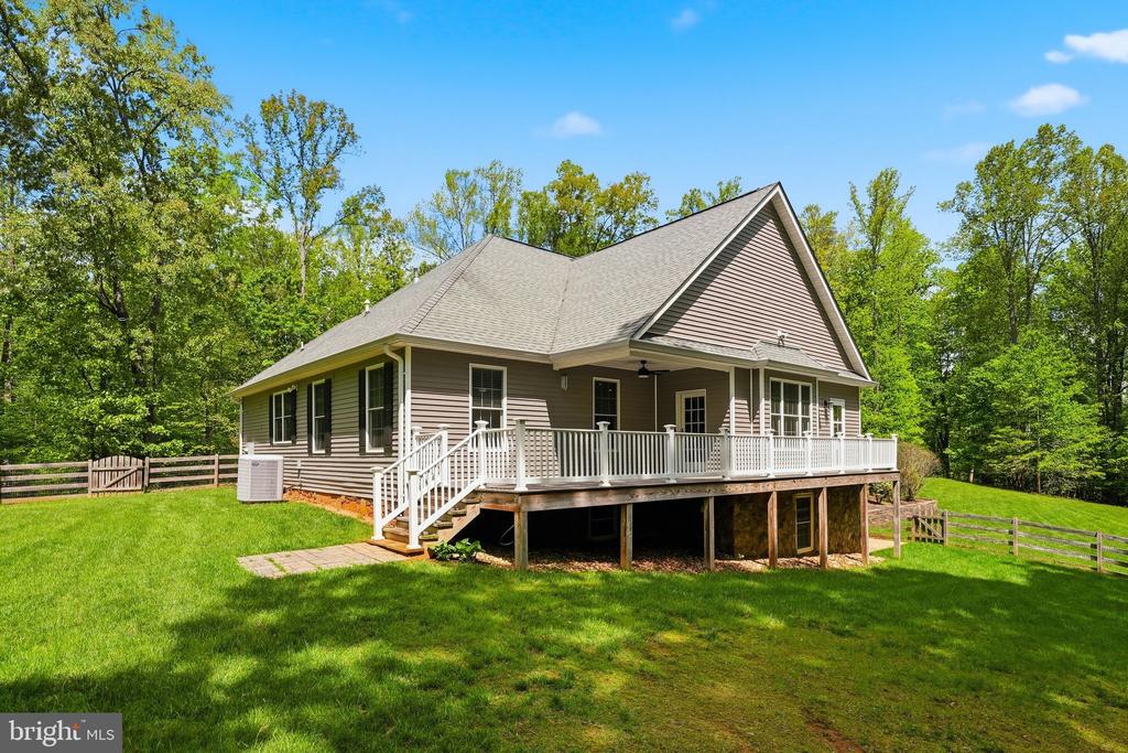 14254 DEERTRACK TRL, CULPEPER, Virginia 22701, 3 Bedrooms Bedrooms, ,2 BathroomsBathrooms,Residential,14254 DEERTRACK TRL,VACU2013558 MLS # VACU2013558