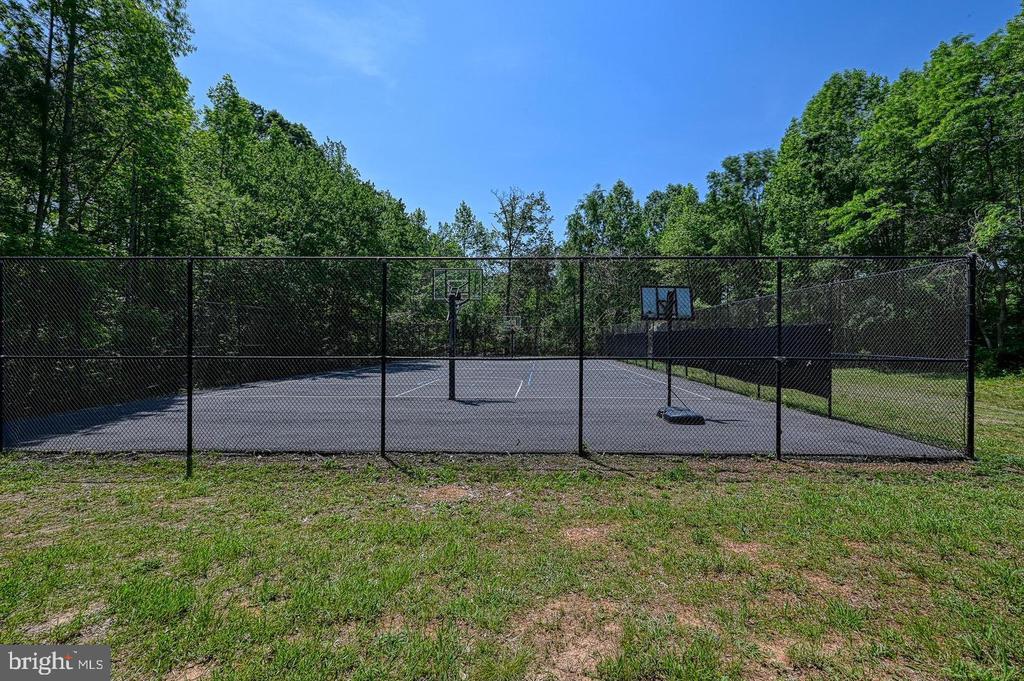 15309 RED OAK LN, MINERAL, Virginia 23117, 4 Bedrooms Bedrooms, ,2 BathroomsBathrooms,Residential,15309 RED OAK LN,VASP2041620 MLS # VASP2041620