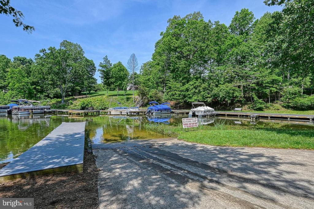 15309 RED OAK LN, MINERAL, Virginia 23117, 4 Bedrooms Bedrooms, ,2 BathroomsBathrooms,Residential,15309 RED OAK LN,VASP2041620 MLS # VASP2041620