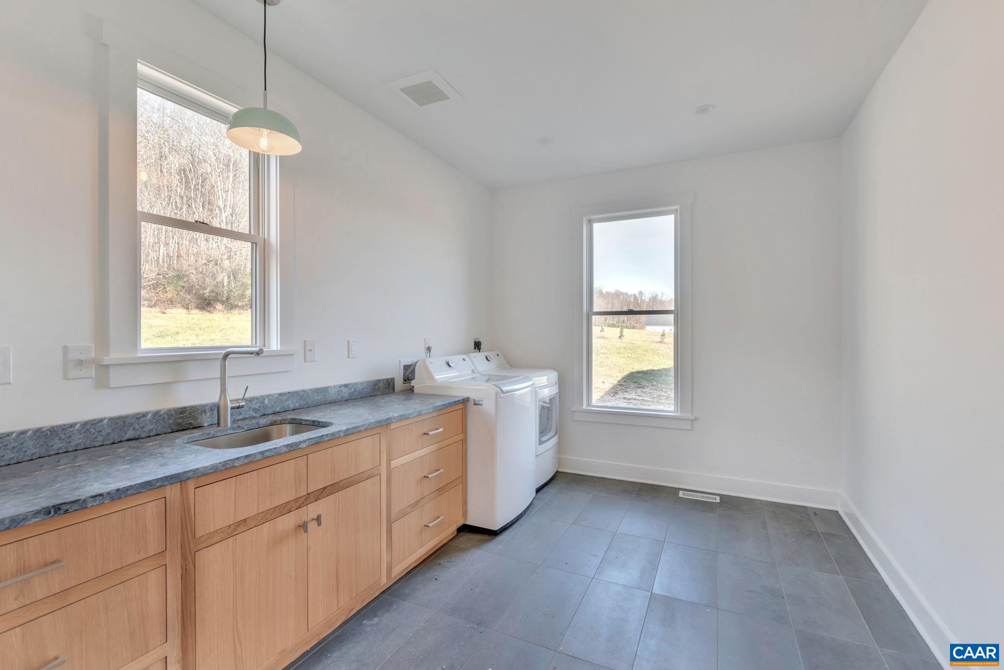 21 acres TBB COLES ROLLING RD, SCOTTSVILLE, Virginia 24590, 4 Bedrooms Bedrooms, ,3 BathroomsBathrooms,Residential,21 acres TBB COLES ROLLING RD,676507 MLS # 676507