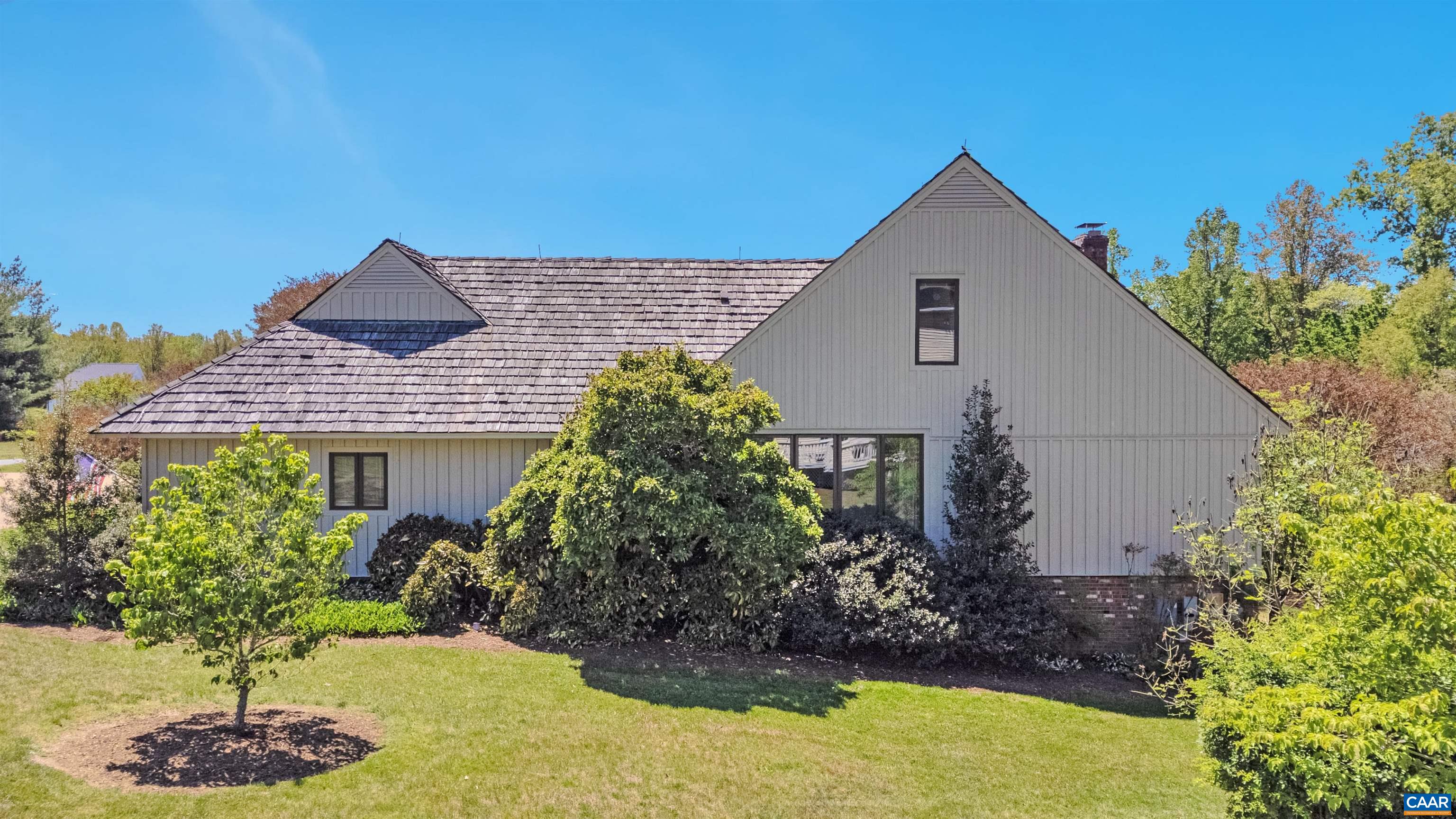 304 CLUB RD, LOUISA, Virginia 23093, 3 Bedrooms Bedrooms, ,3 BathroomsBathrooms,Residential,304 CLUB RD,676704 MLS # 676704