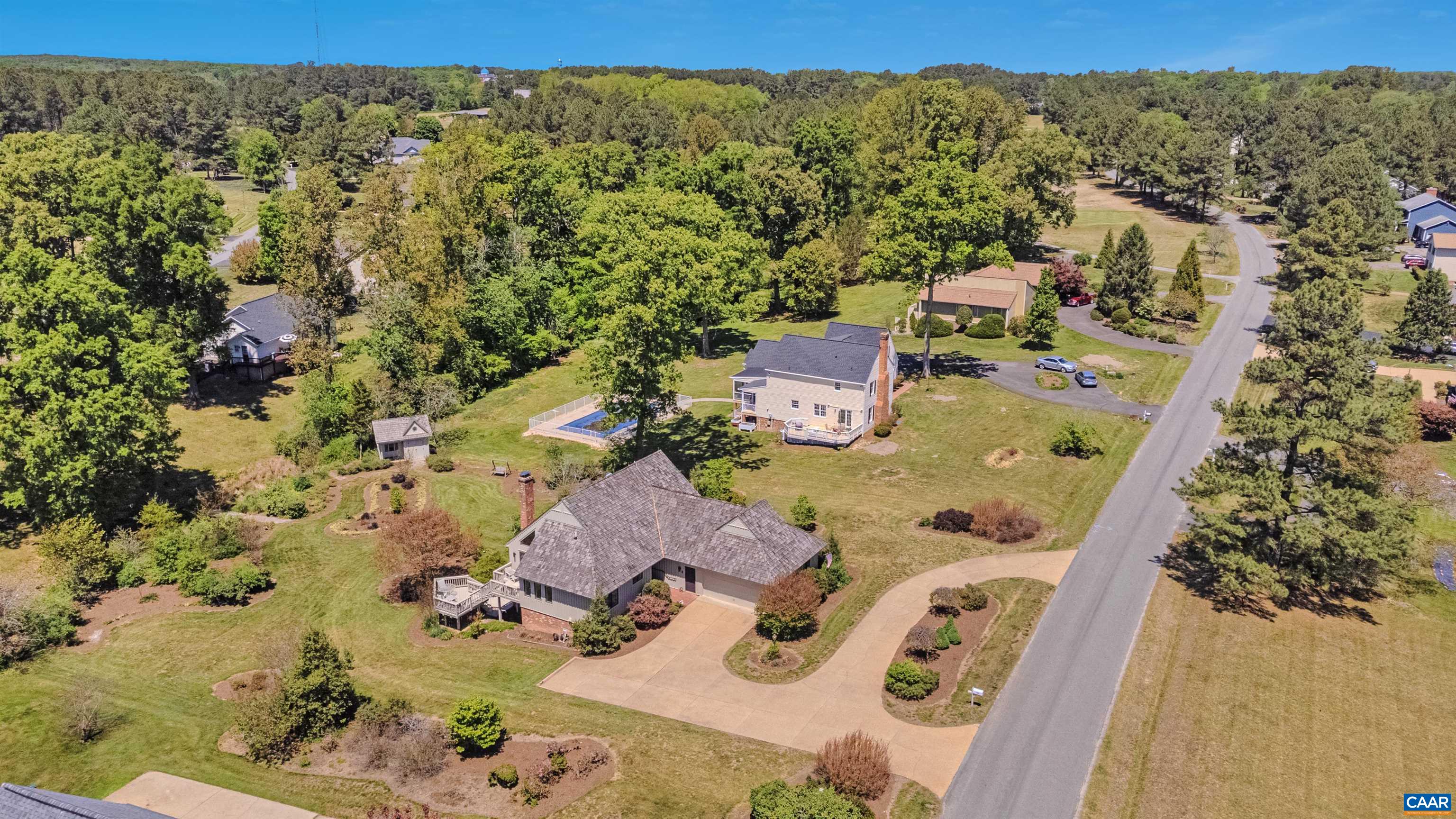 304 CLUB RD, LOUISA, Virginia 23093, 3 Bedrooms Bedrooms, ,3 BathroomsBathrooms,Residential,304 CLUB RD,676704 MLS # 676704
