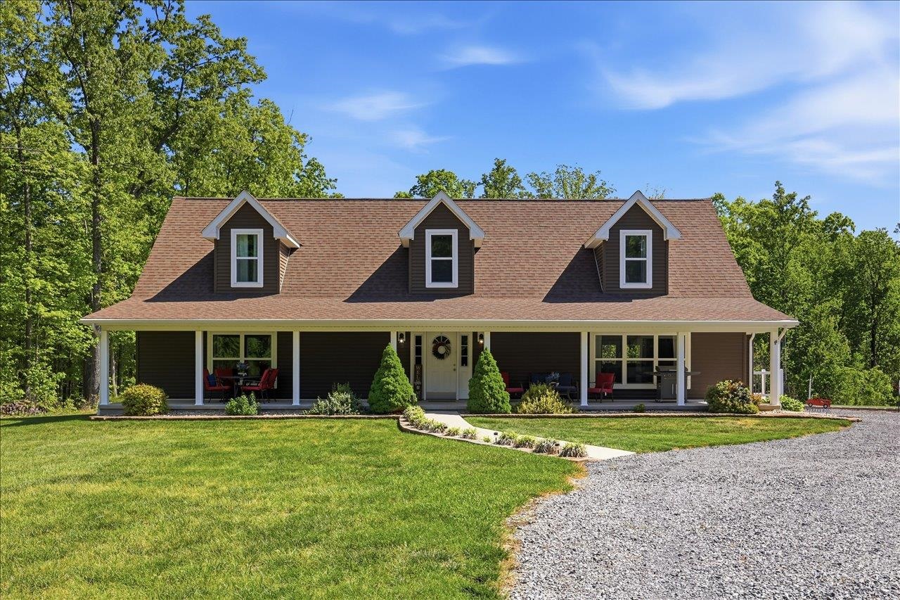 324 LOFTON RD, RAPHINE, Virginia 24472, 3 Bedrooms Bedrooms, ,3 BathroomsBathrooms,Residential,324 LOFTON RD,676769 MLS # 676769