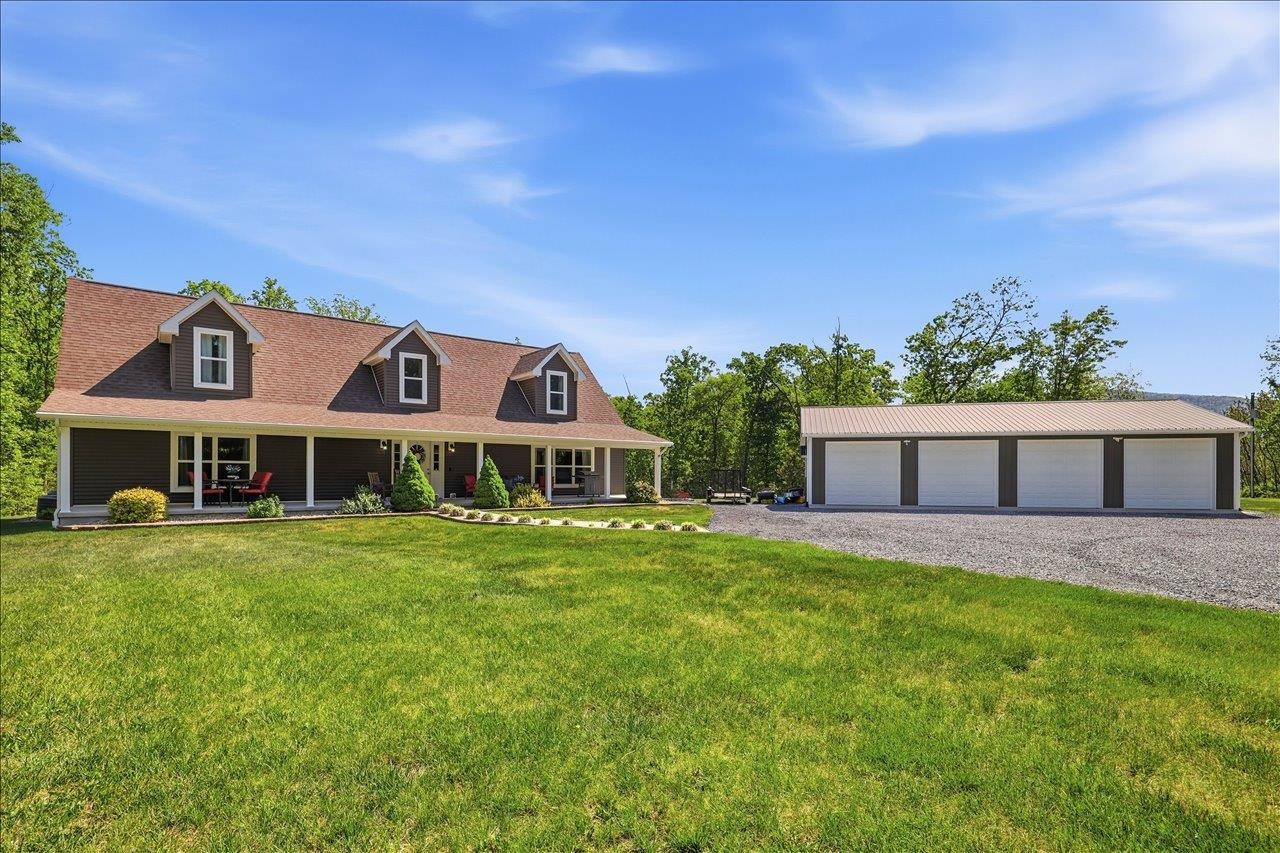 324 LOFTON RD, RAPHINE, Virginia 24472, 3 Bedrooms Bedrooms, ,3 BathroomsBathrooms,Residential,324 LOFTON RD,676769 MLS # 676769