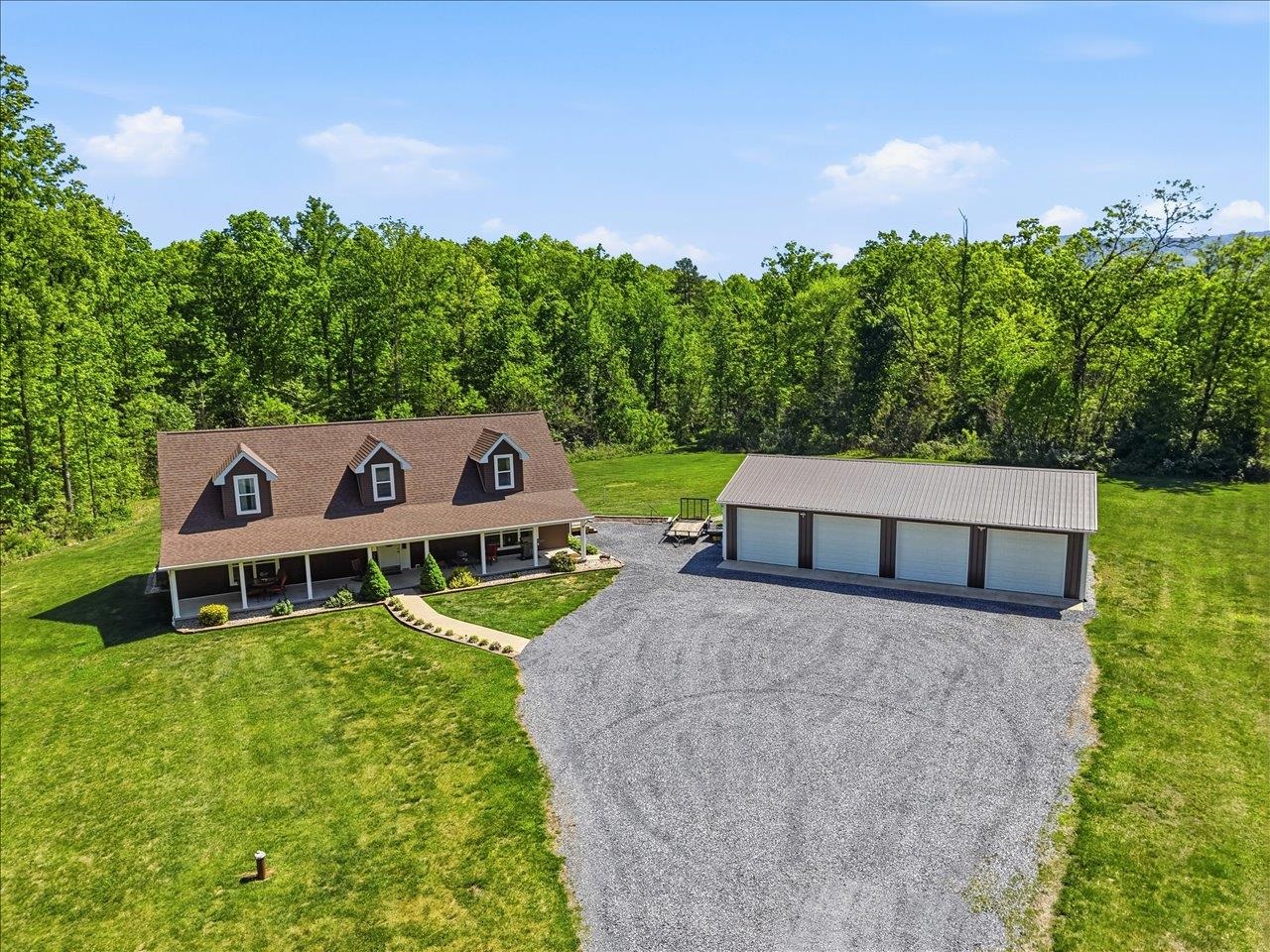 324 LOFTON RD, RAPHINE, Virginia 24472, 3 Bedrooms Bedrooms, ,3 BathroomsBathrooms,Residential,324 LOFTON RD,676769 MLS # 676769