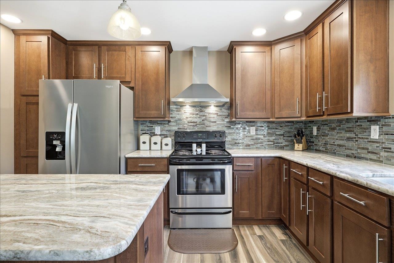 324 LOFTON RD, RAPHINE, Virginia 24472, 3 Bedrooms Bedrooms, ,3 BathroomsBathrooms,Residential,324 LOFTON RD,676769 MLS # 676769