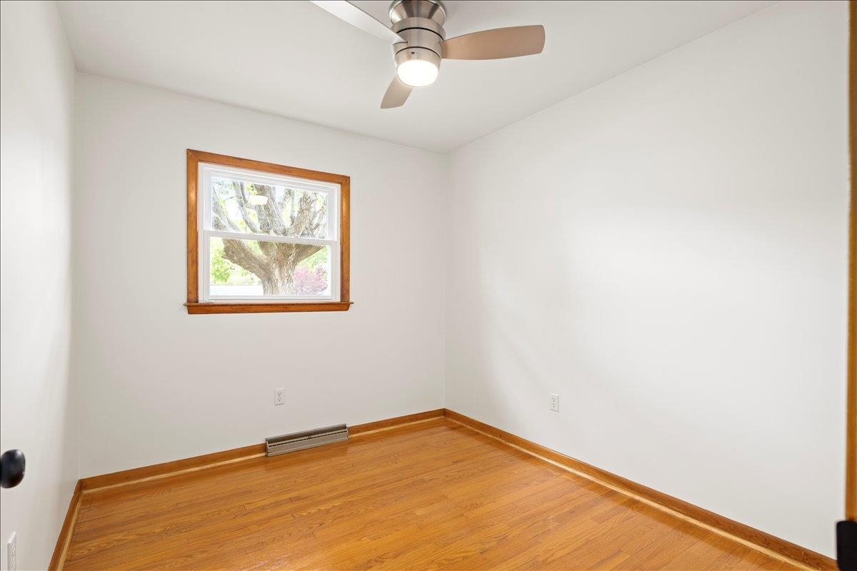 84 HUDSON AVE, STAUNTON, Virginia 24401, 3 Bedrooms Bedrooms, ,2 BathroomsBathrooms,Residential,BLK 22 LOT 1 SEC C,84 HUDSON AVE,676770 MLS # 676770