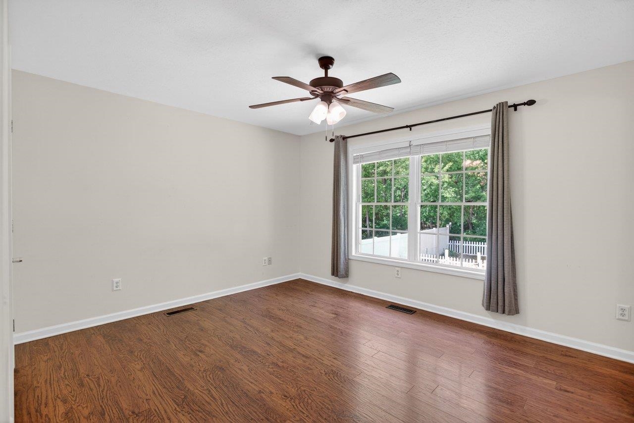 161 SWEETGUM ST, ELKTON, Virginia 22827, 3 Bedrooms Bedrooms, ,2 BathroomsBathrooms,Residential,161 SWEETGUM ST,676773 MLS # 676773