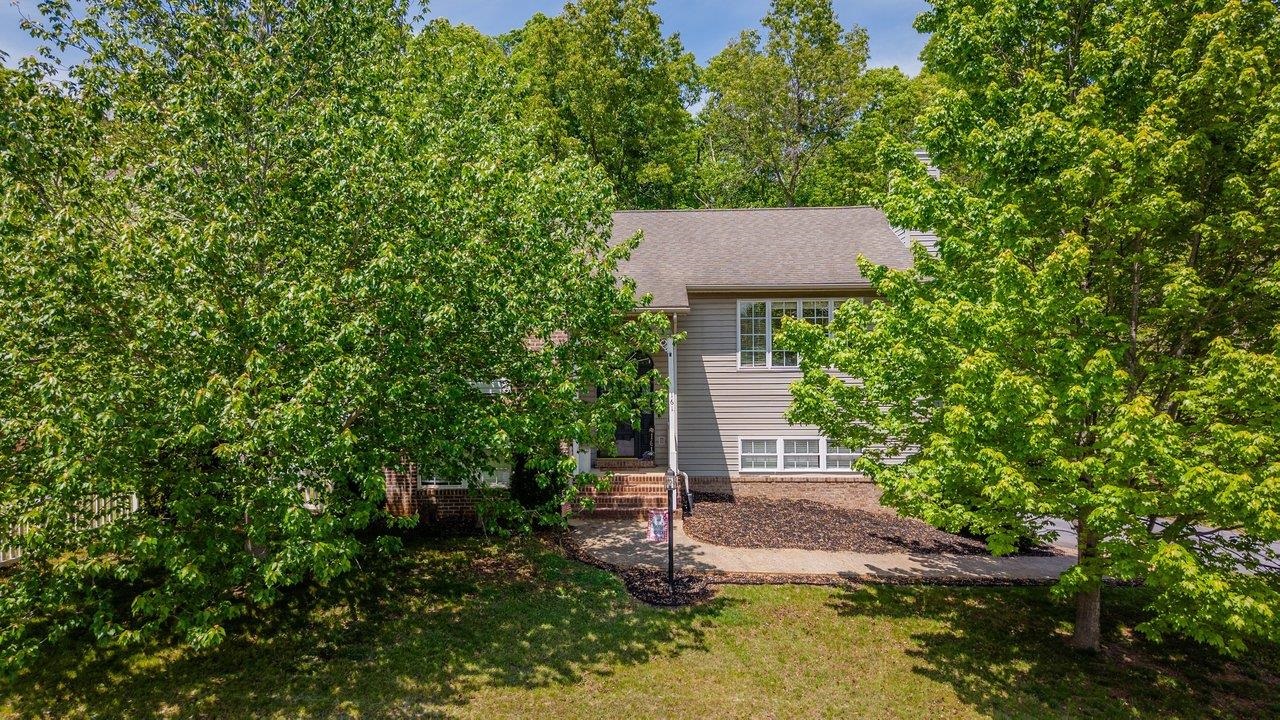 161 SWEETGUM ST, ELKTON, Virginia 22827, 3 Bedrooms Bedrooms, ,2 BathroomsBathrooms,Residential,161 SWEETGUM ST,676773 MLS # 676773