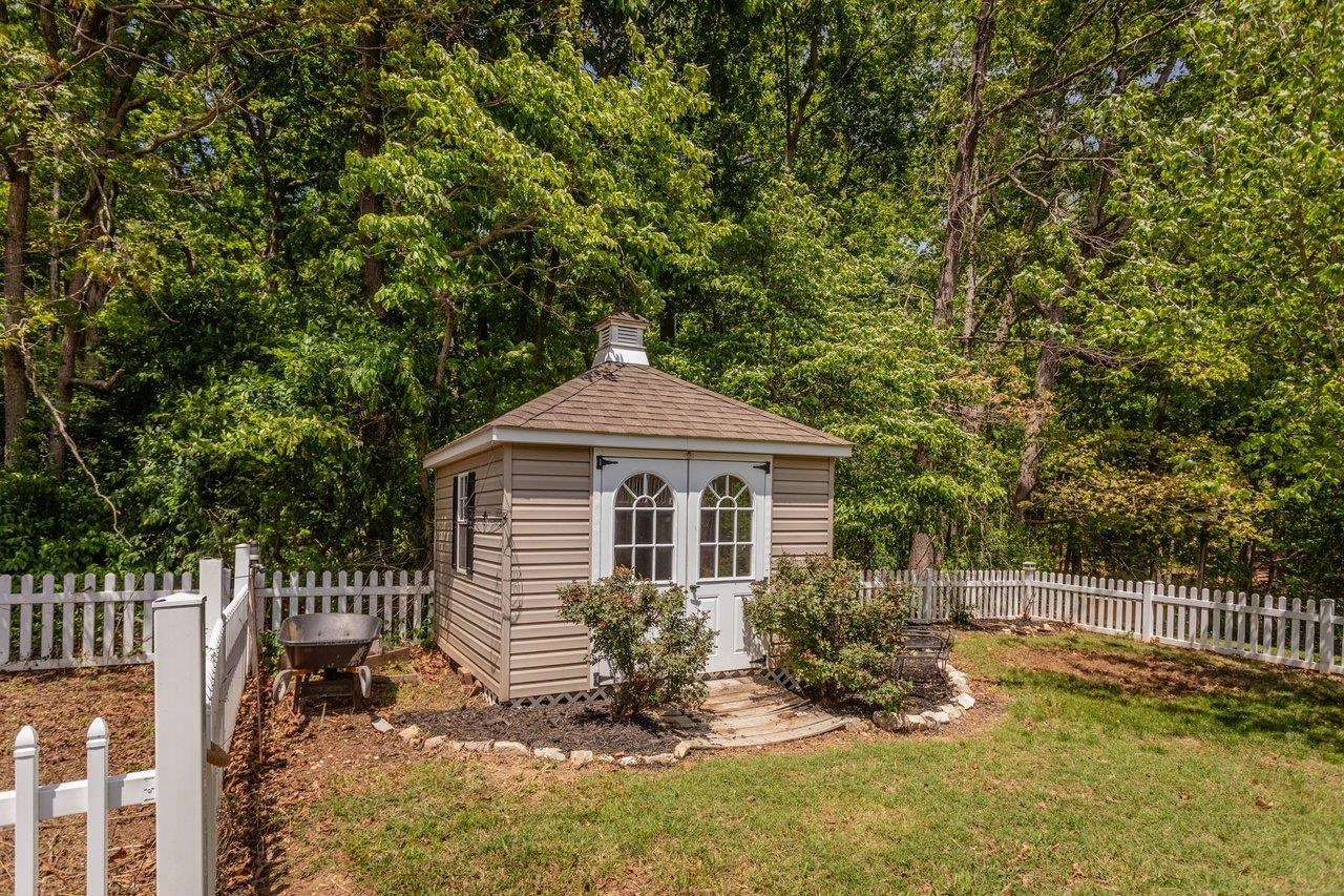 161 SWEETGUM ST, ELKTON, Virginia 22827, 3 Bedrooms Bedrooms, ,2 BathroomsBathrooms,Residential,161 SWEETGUM ST,676773 MLS # 676773