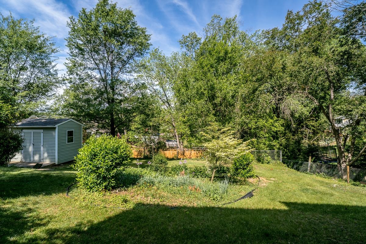 820 DONAGHE ST, STAUNTON, Virginia 24401, 3 Bedrooms Bedrooms, ,1 BathroomBathrooms,Residential,820 DONAGHE ST,676776 MLS # 676776