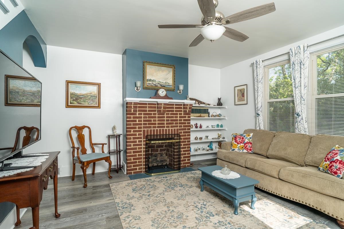 820 DONAGHE ST, STAUNTON, Virginia 24401, 3 Bedrooms Bedrooms, ,1 BathroomBathrooms,Residential,820 DONAGHE ST,676776 MLS # 676776
