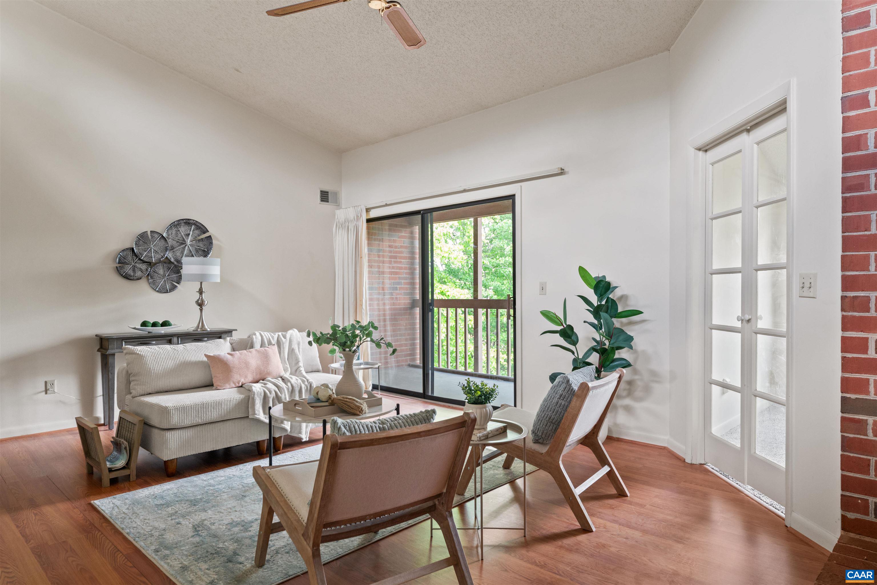 101 TURTLE CREEK RD, CHARLOTTESVILLE, Virginia 22901, 2 Bedrooms Bedrooms, ,2 BathroomsBathrooms,Residential,101 TURTLE CREEK RD,676782 MLS # 676782