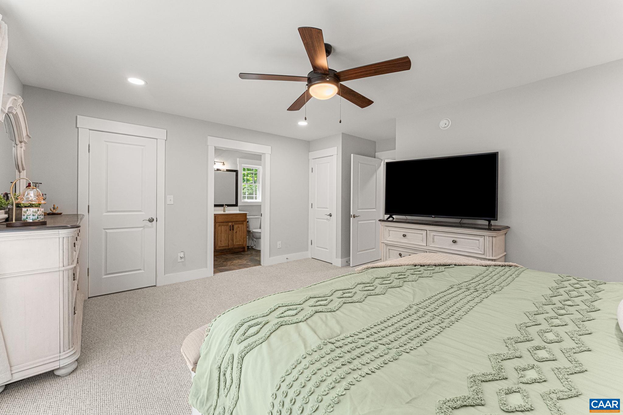 230 FOX HOLLOW RD, RUCKERSVILLE, Virginia 22968, 3 Bedrooms Bedrooms, ,2 BathroomsBathrooms,Residential,230 FOX HOLLOW RD,676790 MLS # 676790