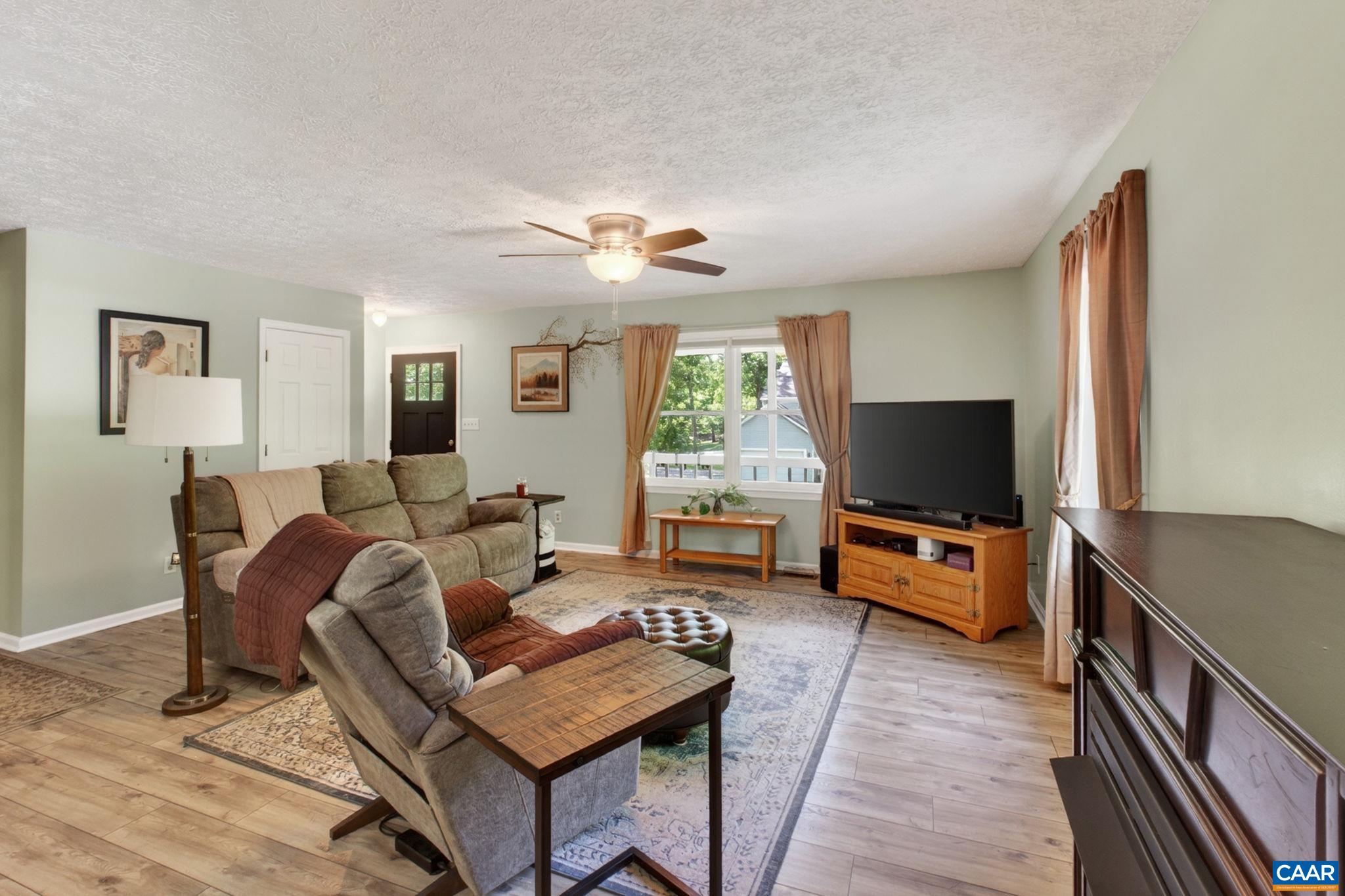 47 DOGLEG RD, PALMYRA, Virginia 22963, 3 Bedrooms Bedrooms, ,3 BathroomsBathrooms,Residential,47 DOGLEG RD,676793 MLS # 676793