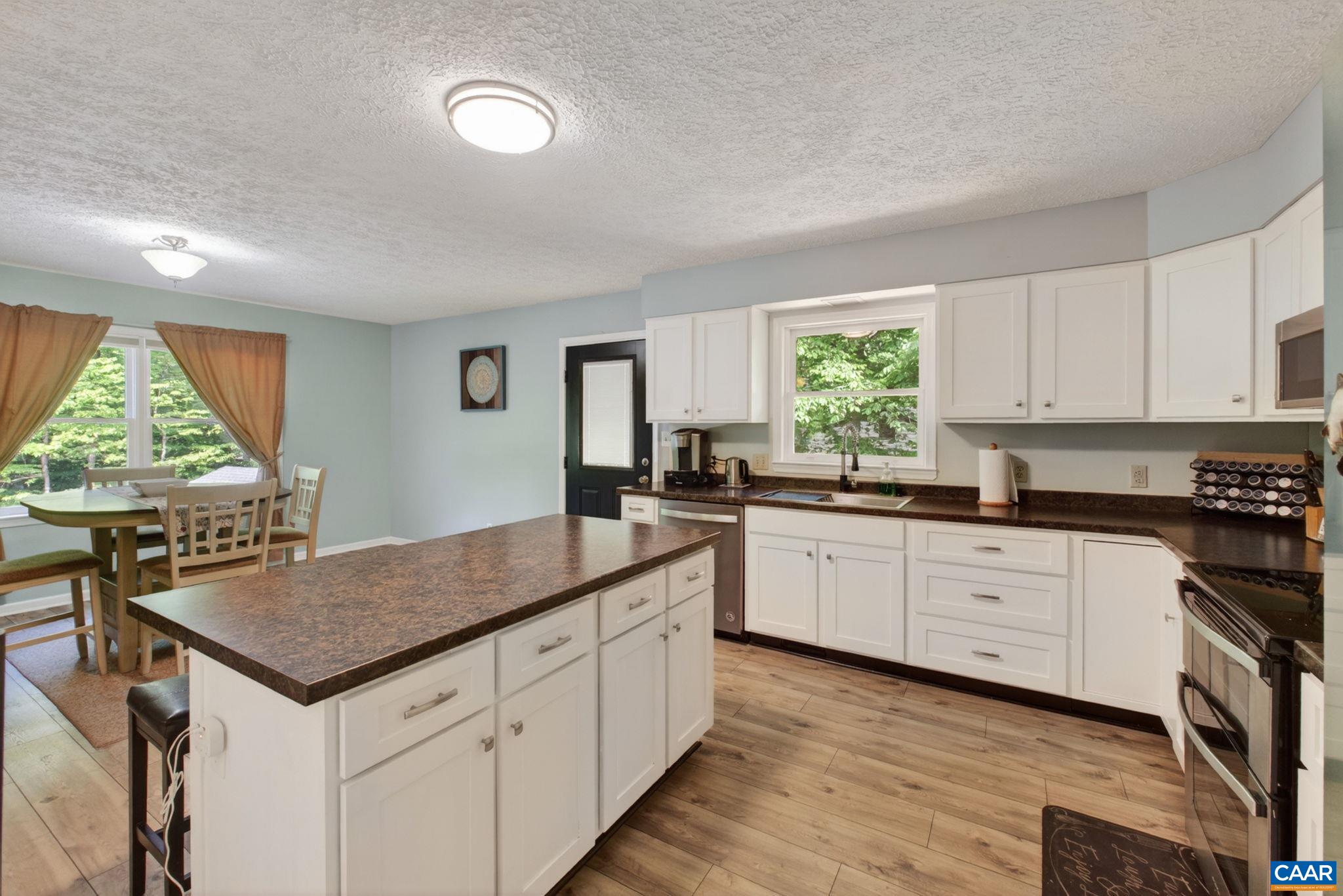 47 DOGLEG RD, PALMYRA, Virginia 22963, 3 Bedrooms Bedrooms, ,3 BathroomsBathrooms,Residential,47 DOGLEG RD,676793 MLS # 676793