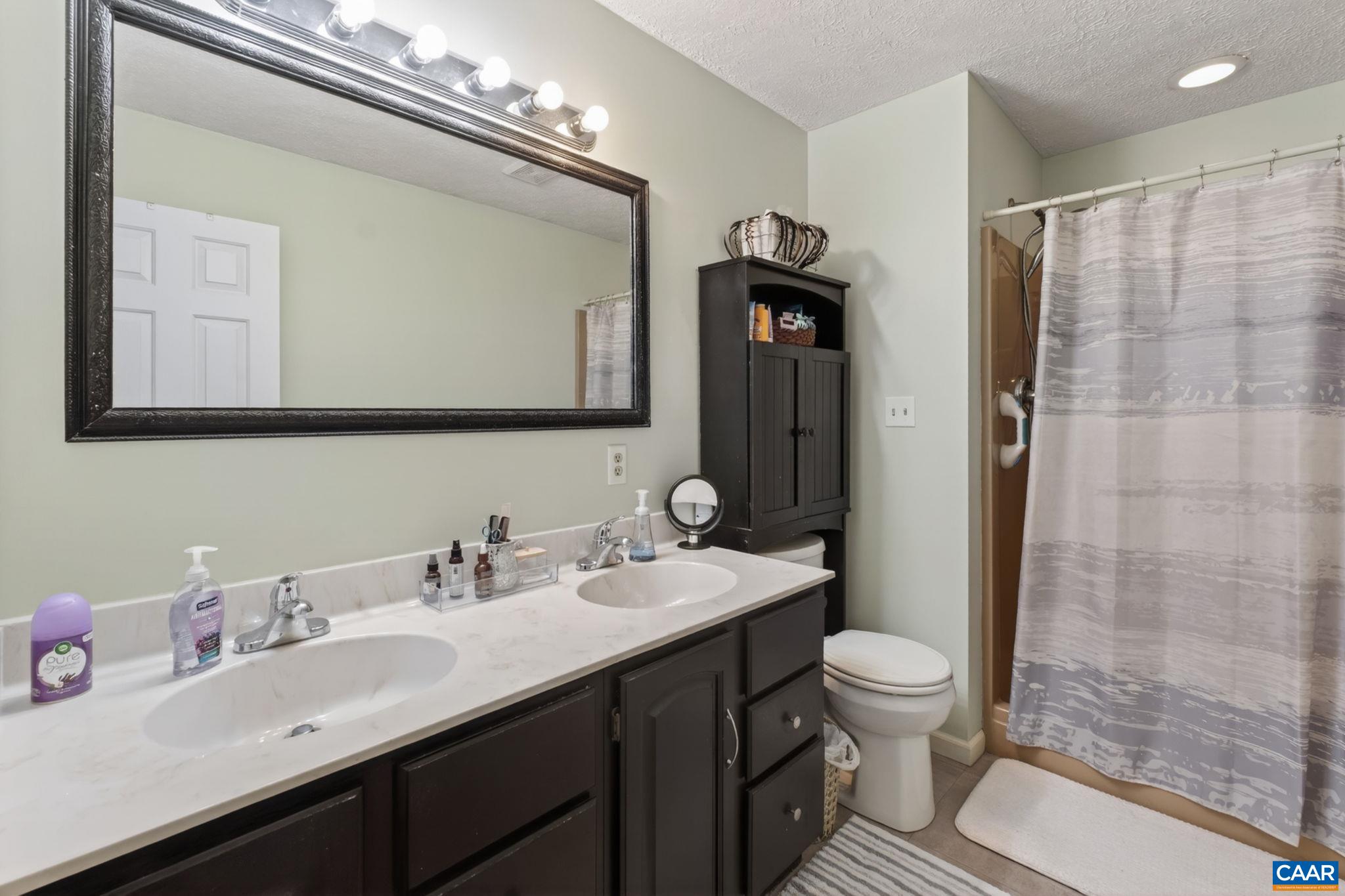 47 DOGLEG RD, PALMYRA, Virginia 22963, 3 Bedrooms Bedrooms, ,3 BathroomsBathrooms,Residential,47 DOGLEG RD,676793 MLS # 676793