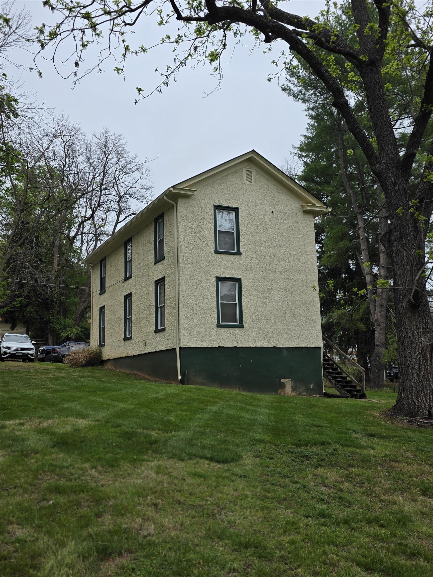 1229 STACK ST, STAUNTON, Virginia 24401, ,Residential,1229 STACK ST,676816 MLS # 676816
