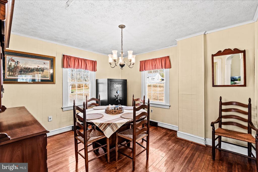 6740 PARTLOW RD, SPOTSYLVANIA, Virginia 22551, 3 Bedrooms Bedrooms, ,1 BathroomBathrooms,Residential,6740 PARTLOW RD,VASP2039450 MLS # VASP2039450