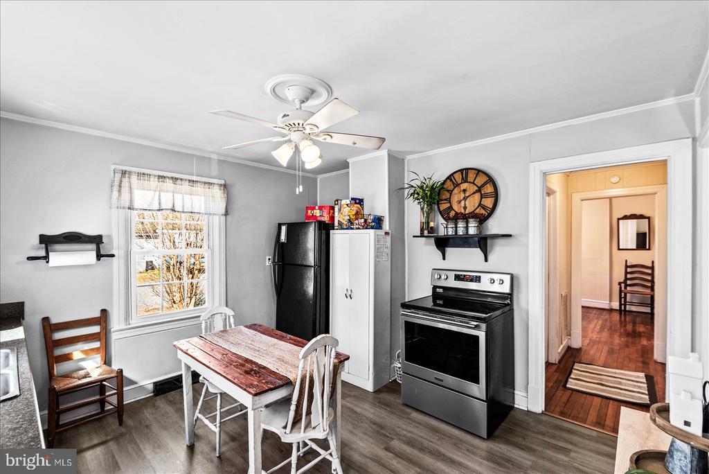 6740 PARTLOW RD, SPOTSYLVANIA, Virginia 22551, 3 Bedrooms Bedrooms, ,1 BathroomBathrooms,Residential,6740 PARTLOW RD,VASP2039450 MLS # VASP2039450