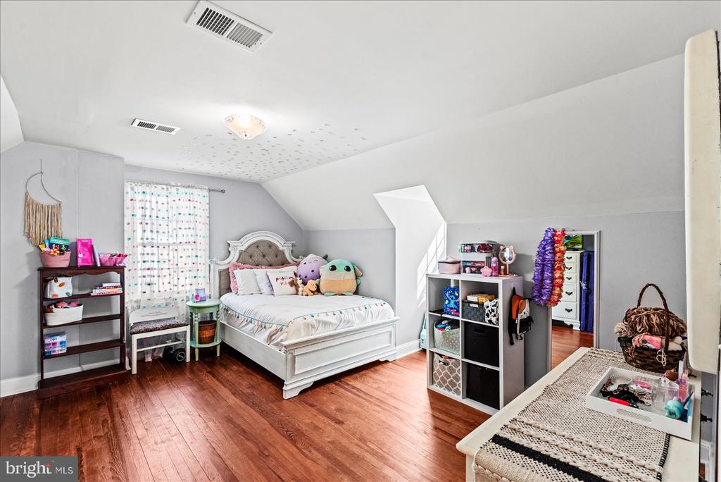 6740 PARTLOW RD, SPOTSYLVANIA, Virginia 22551, 3 Bedrooms Bedrooms, ,1 BathroomBathrooms,Residential,6740 PARTLOW RD,VASP2039450 MLS # VASP2039450